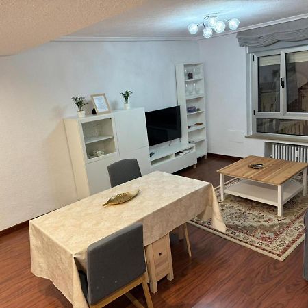Apartmán Piso Nuevo Centro Doctor Casal Oviedo Exteriér fotografie