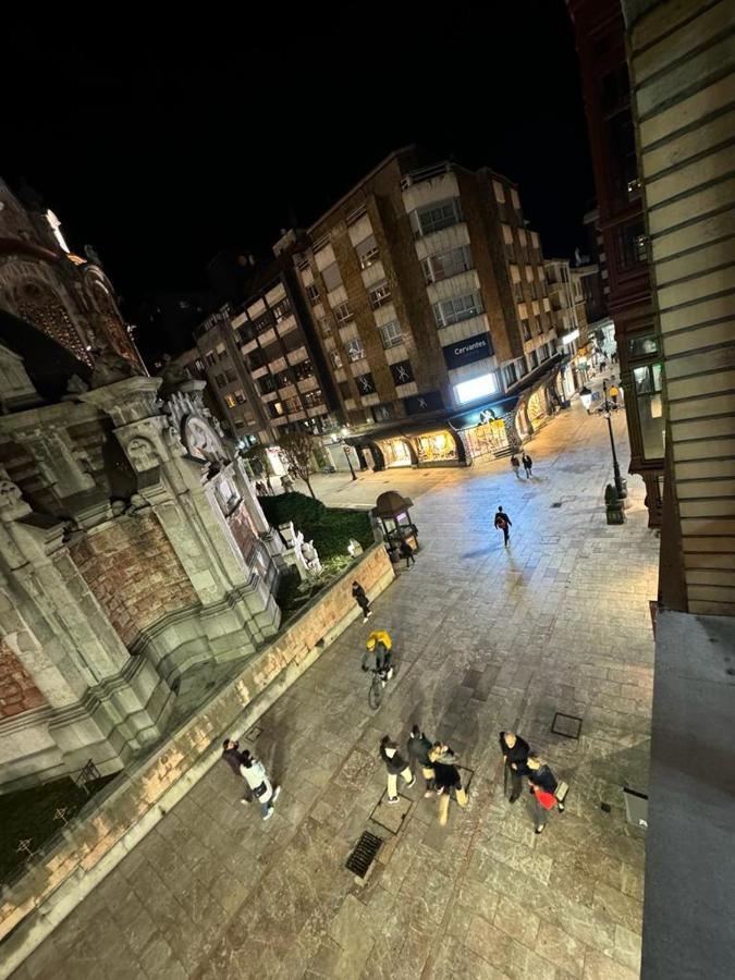 Apartmán Piso Nuevo Centro Doctor Casal Oviedo Exteriér fotografie